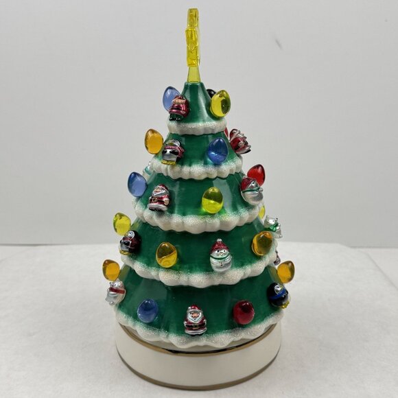 Hallmark Keepsake 2018 Porcelain Tabletop Christmas Tree 10" Light Magic Timer - Picture 6 of 16